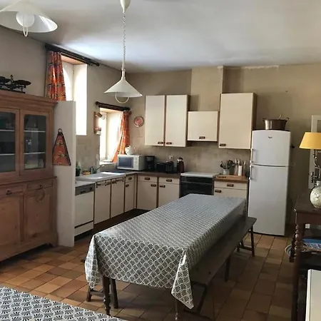 Tres Grand Corps De Ferme Casa de Férias